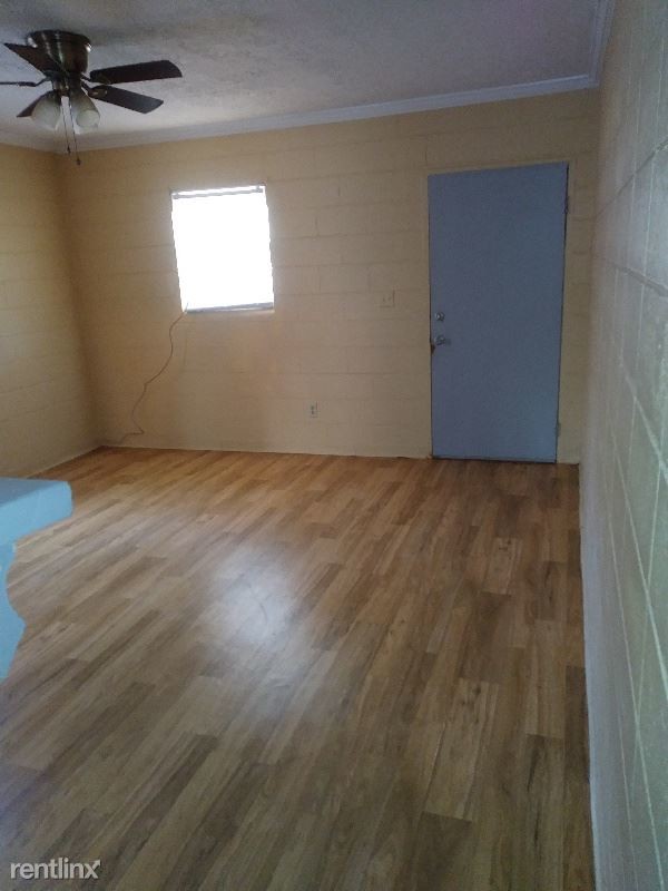 Building Photo - 1 br, 1 bath Apartment - 312 Crawley St