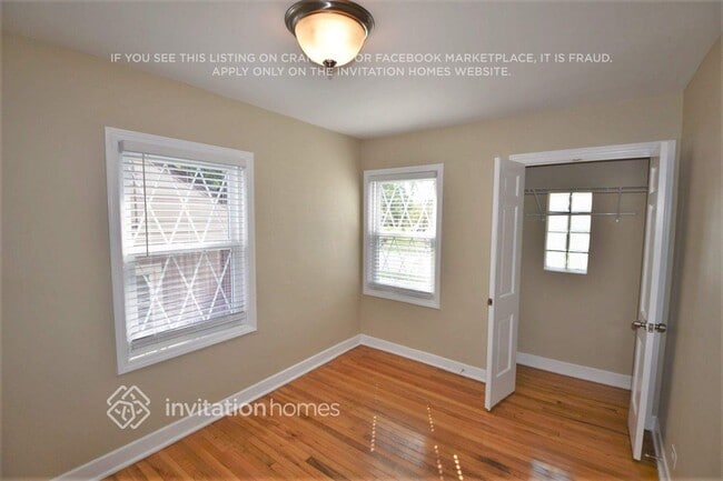 Building Photo - 9837 S 54th Ave