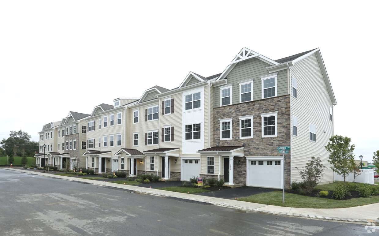 Gateway at Monroe Townhomes for Rent Monroe Township, NJ