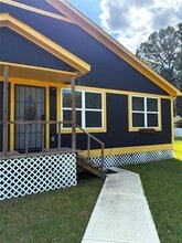 Building Photo - 9822 Candy Ct