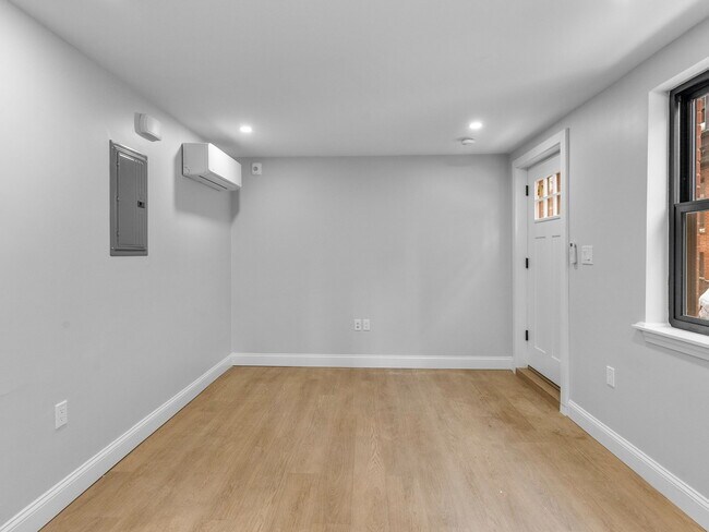 Foto del edificio - 2 Hull Street Ct