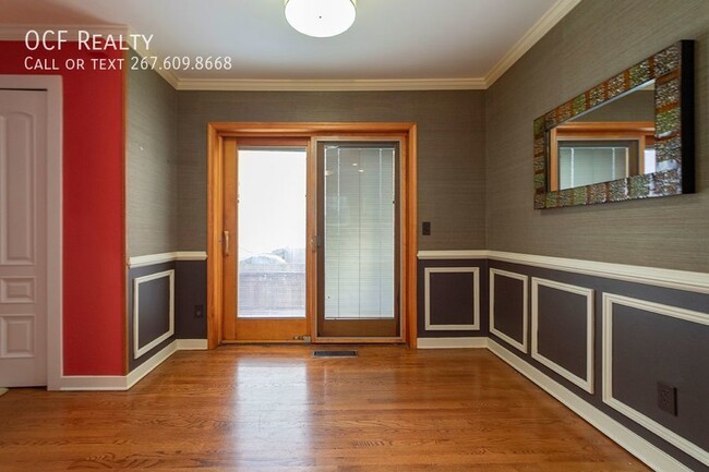 Building Photo - 2030 South St, Unit H- Beautiful Condo in ...