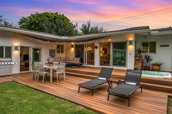 Foto del edificio - 549 NE 14th Ave