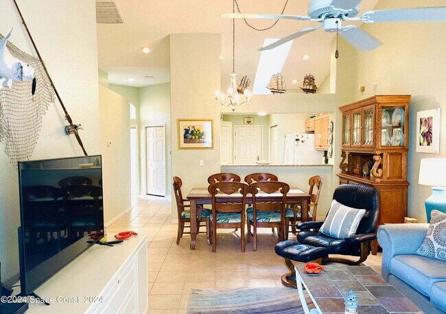 Foto del edificio - Fully Furnished 2 Bed/2 Bath Townhome in Sunny Melbourne Beach