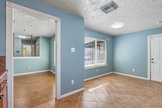 Building Photo - 9731 Shell Rock Rd