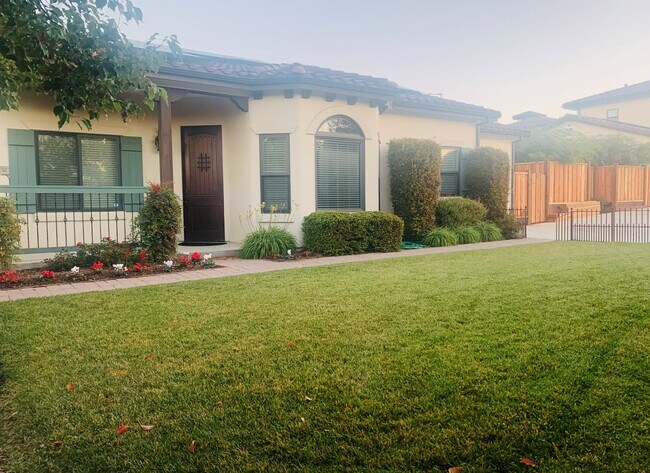 for rent in hollister ca