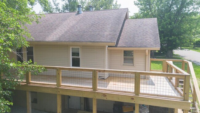 Building Photo - 1203 S Fess Ave