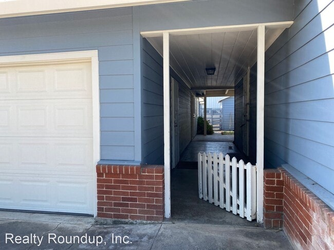 Foto del edificio - 4 br, 2 bath House - 4496 W Highway 4