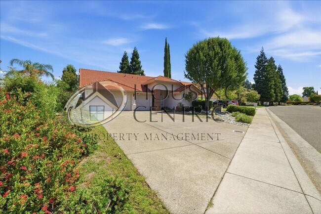 Foto del edificio - Beautiful Single Story Rental in the Heart of Folsom