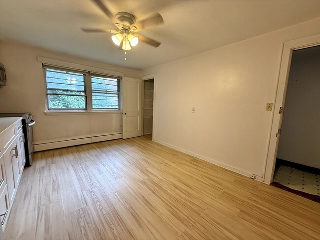 Building Photo - 45 Aldrich Rd