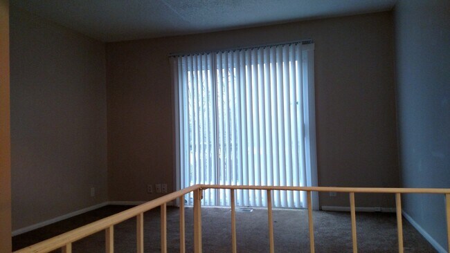 Building Photo - 9525 Booth Ave