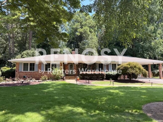 Building Photo - 1543 Knob Hill Dr NE