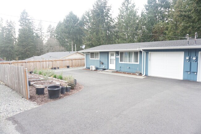 Foto del edificio - 9001 112th St SW