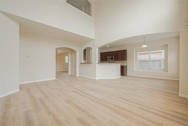 Building Photo - 1418 Lochstone Dr