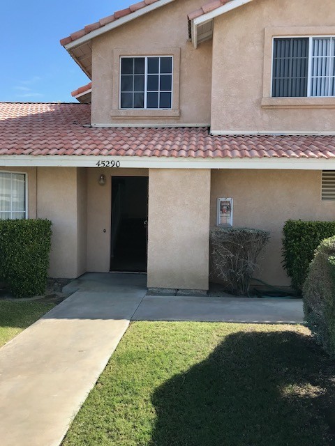 Building Photo - 45290 Sunset Ln