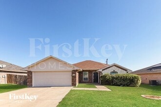 Building Photo - 260 Meadowcrest Dr Building Photo - 260 Meadowcrest Dr