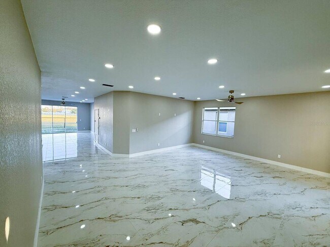 Foto del edificio - 2958 White Cedar Cir