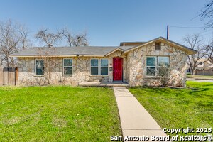 Foto principal - 479 S Sycamore Ave