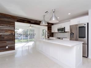 Foto del edificio - 3 br, 2 bath House - 4610 SW 34th Dr
