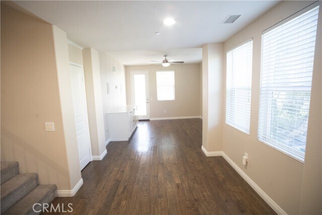 Building Photo - 24 Valmont Way