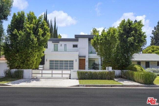 Building Photo - 14818 Huston St