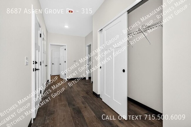 Building Photo - 8687 Aspen Ln