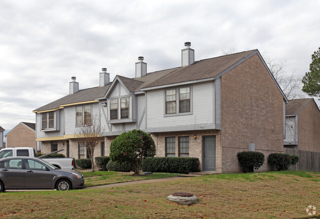 Building Photo - Tilley Townhomes