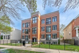 Building Photo - 633 E Bowen Ave