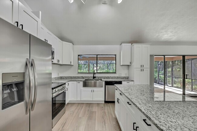 Foto del edificio - 295 E Keller Ct