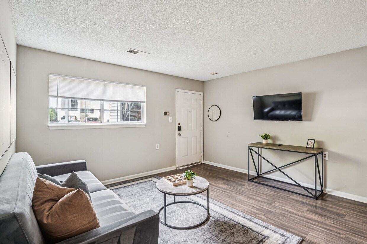 Foto principal - 1705 Kenridge Pkwy