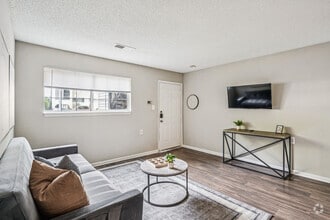 Building Photo - 1705 Kenridge Pkwy