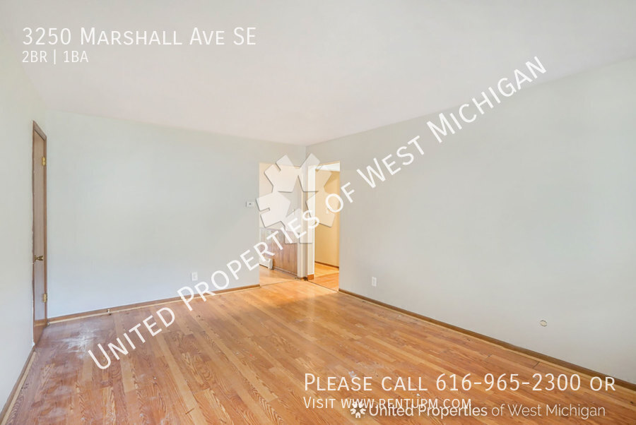 Foto principal - Tours Estimated to Begin 1/21 | 2 Bedroom ...