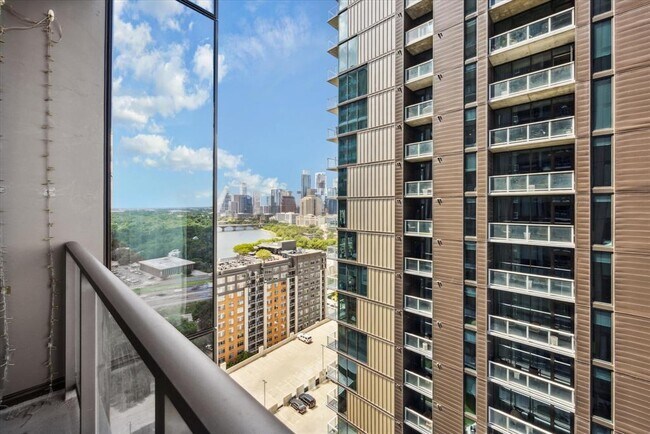 Foto del edificio - 44 East Ave