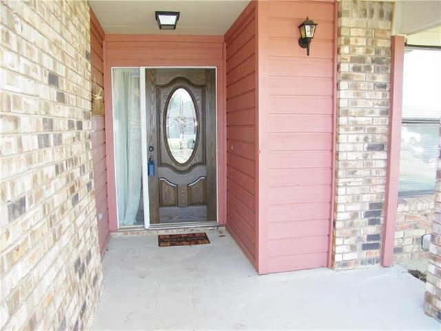 Building Photo - 6445 Green Ridge Dr