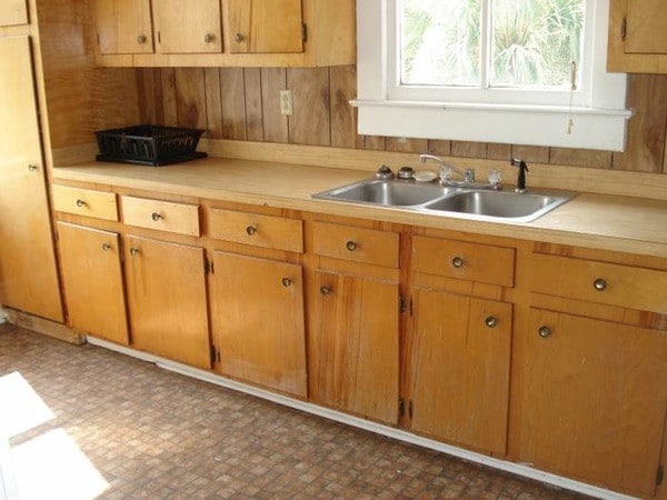 Building Photo - Downtown Apartment Close to Crosstown