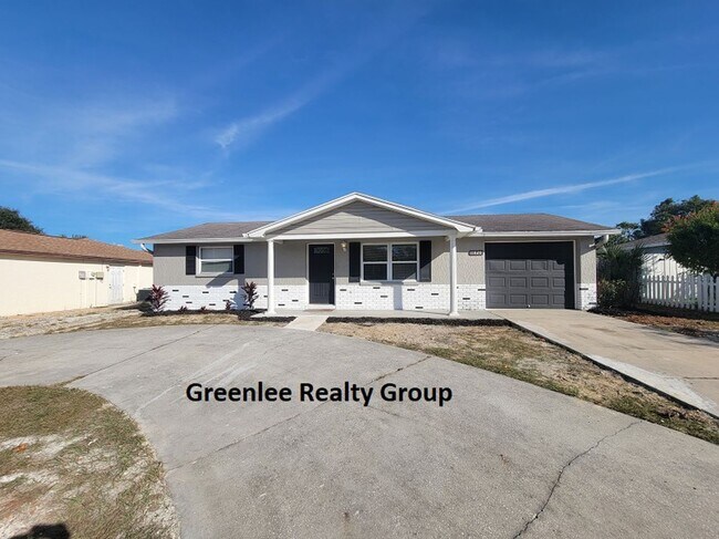 Building Photo - Beautiful Updated 2 Bed/1Bath Home in Port...