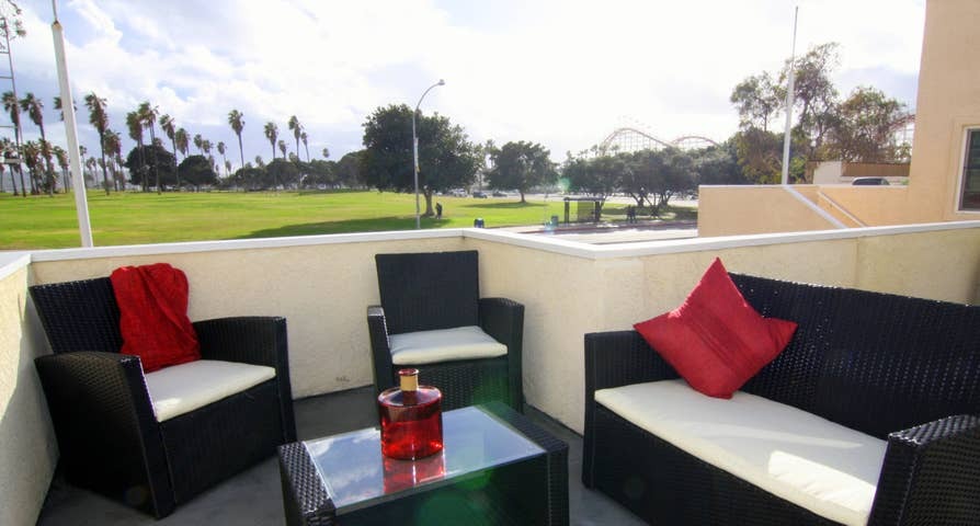 Foto principal - 836 W Mission Bay Dr