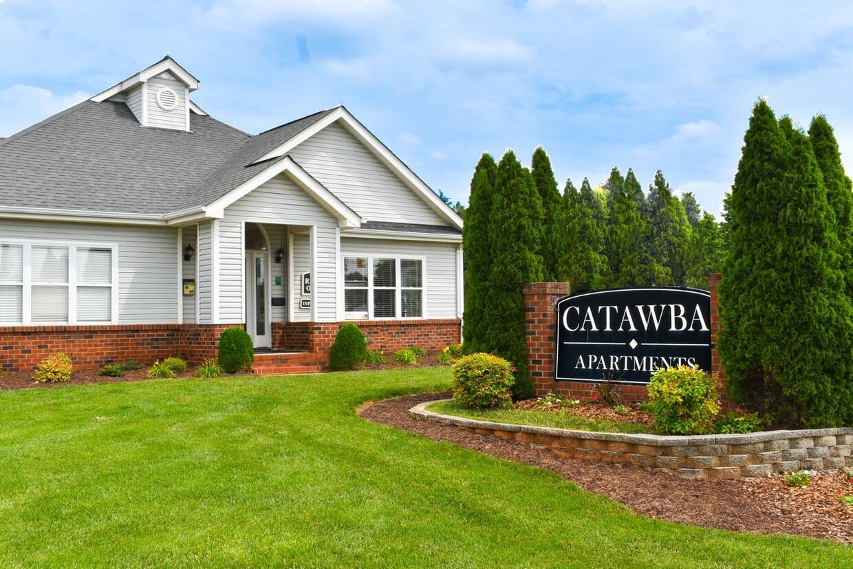 Primary Photo - Catawba Apartments
