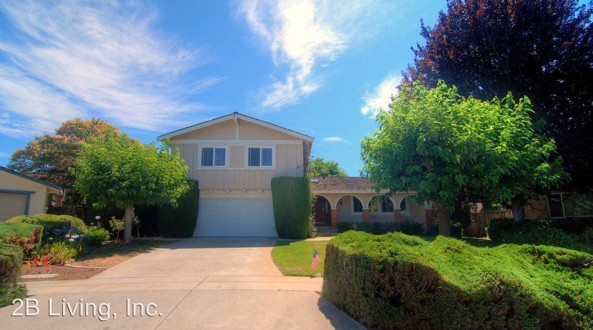 Primary Photo - 1033 Bright Oak Pl