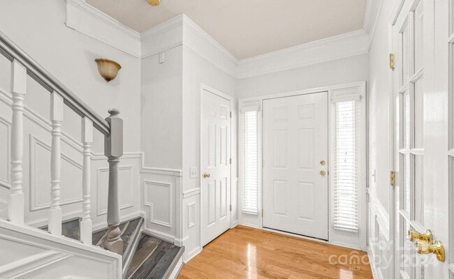 Foto del edificio - 14154 Fitzroy Ln