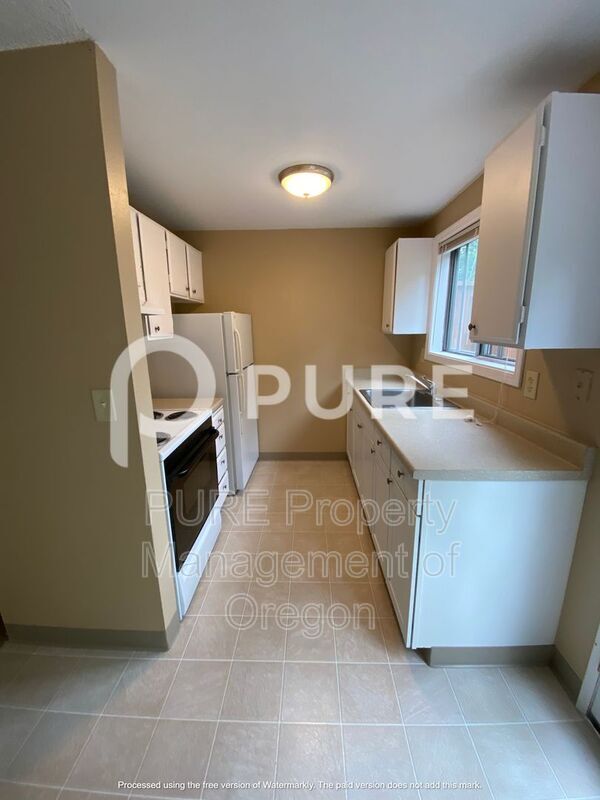 3510 SE Sherry Ln Unit 07, Milwaukie, OR 97222 Condo for Rent in
