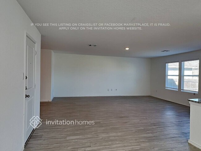 Foto del edificio - 135 Pasadena Pl