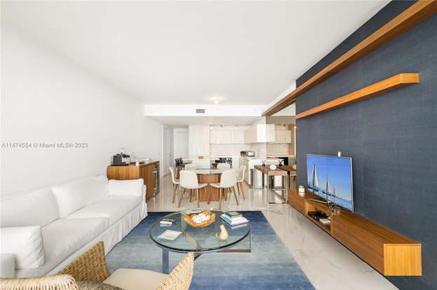 Foto del edificio - 3131 NE 7th Ave