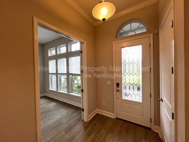 Foto del edificio - 121 Oxford Estates Way