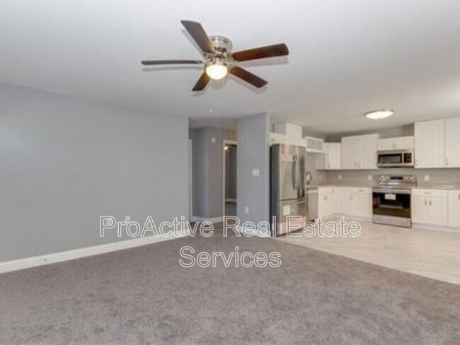 Foto del edificio - 1421 Des Moines Ave