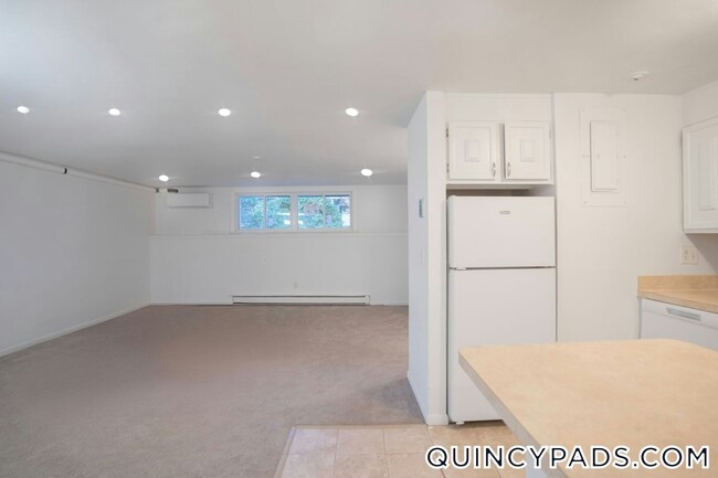 Foto del edificio - 59 Presidential Dr