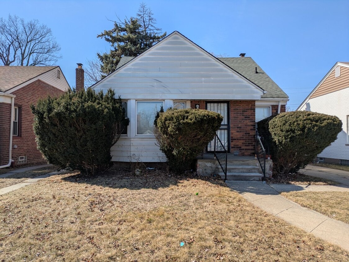 Primary Photo - 18713 Glastonbury Rd