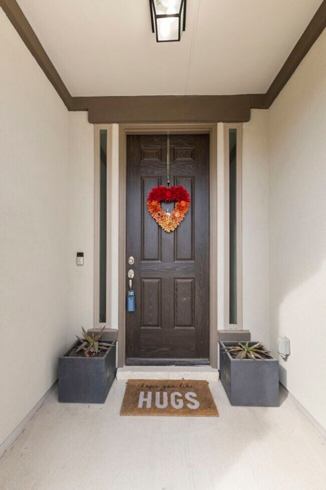 Foto del edificio - 104 Scenic Hills Cir