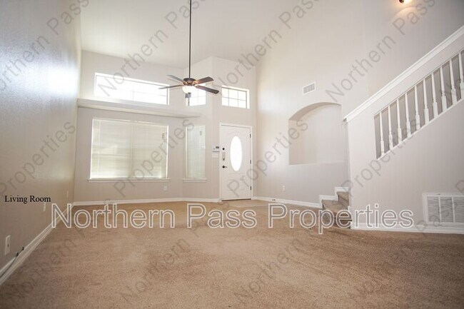 Building Photo - 14373 Coyote Trail Dr