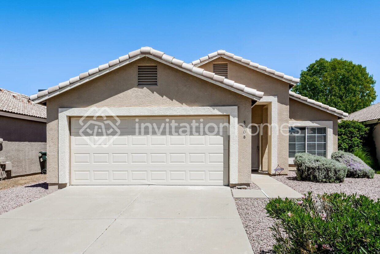 Primary Photo - 3606 W Via Del Sol Dr